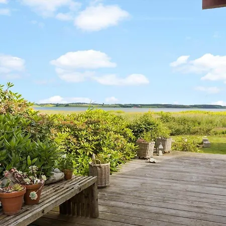 Lf10221-thyholm-haervej-21 * Thyholm